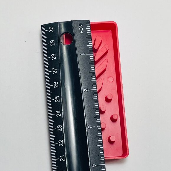 Vintage 1978 L.T.T.C. Candy Cane Cookie Cutter Mold Plastic Red - Picture 5 of 6